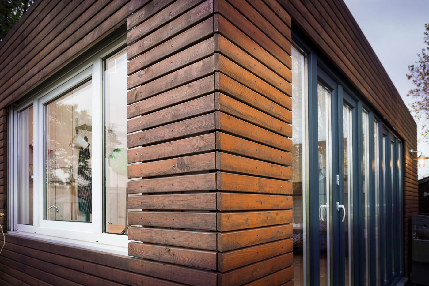 architekturfotografie Container . Wochenendhaus . Fassadendetail