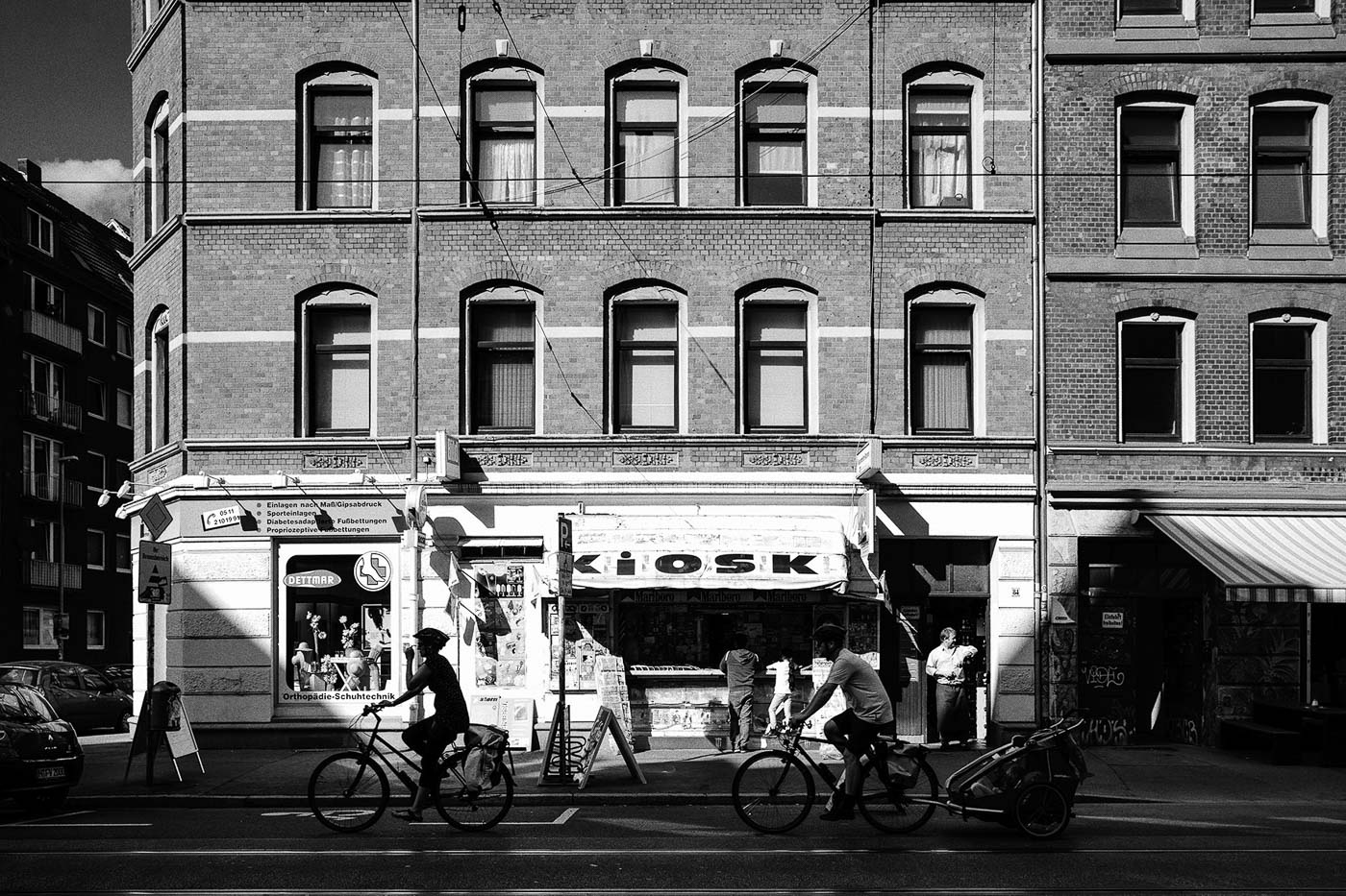 linden Limmerstraße .  Kiosk